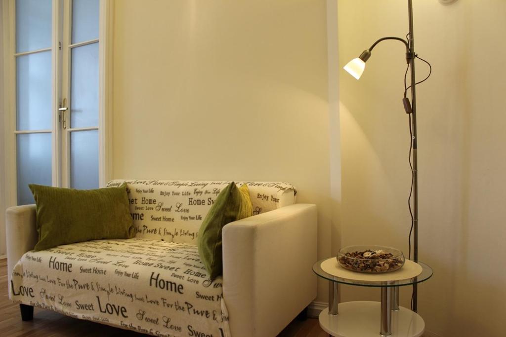 Leo Apartment Obchodna - Family Bratislava Luaran gambar